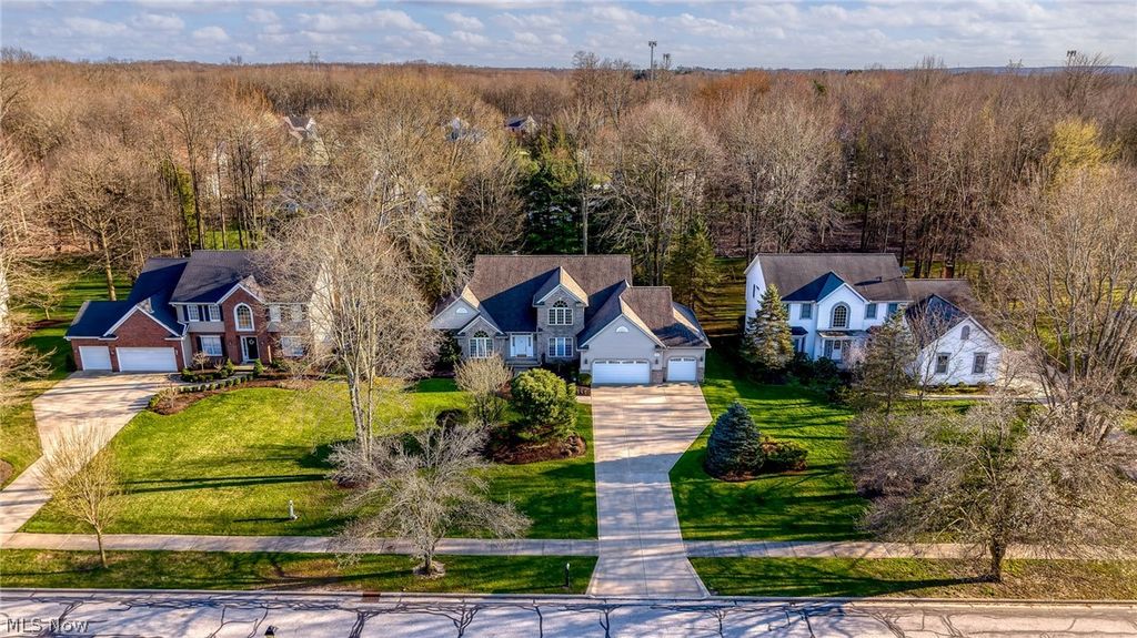 Photo of 34540 Seminole Way, Solon, OH 44139 (MLS # 5189701)