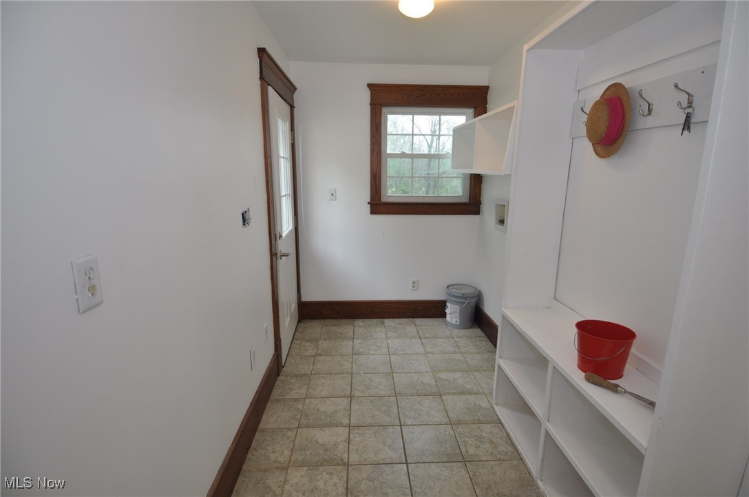 5955 Helaman Lane, Mcconnelsville, Ohio image 2