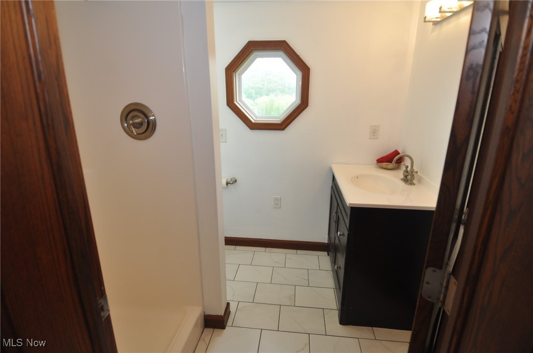 5955 Helaman Lane, Mcconnelsville, Ohio image 16