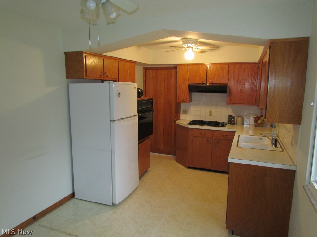 Thomas - Residential