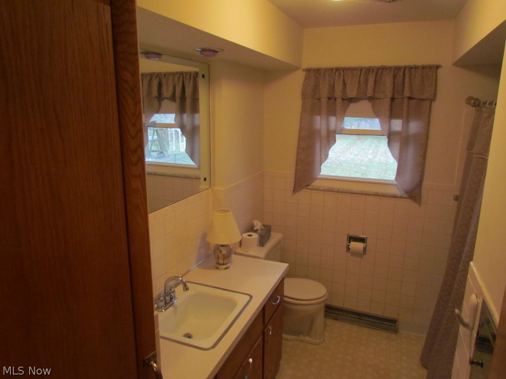 Thomas - Residential