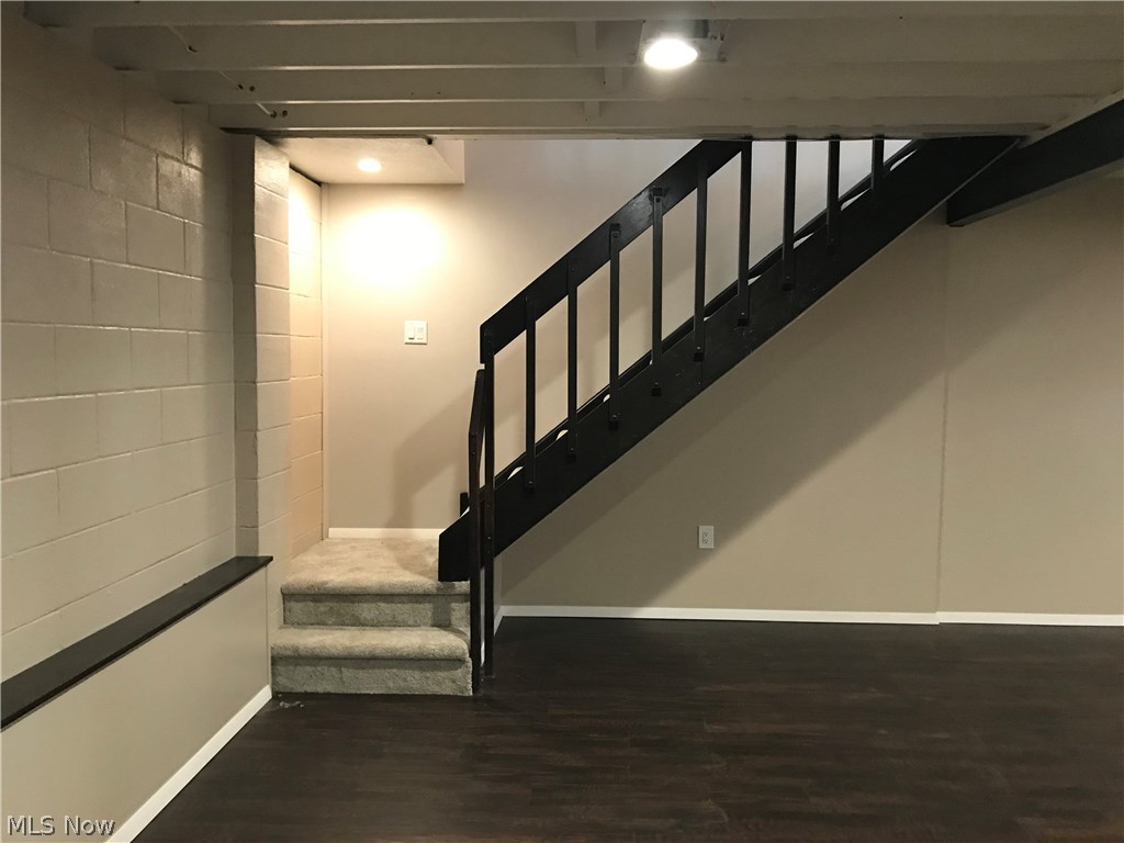 Sandy Acres - Residential