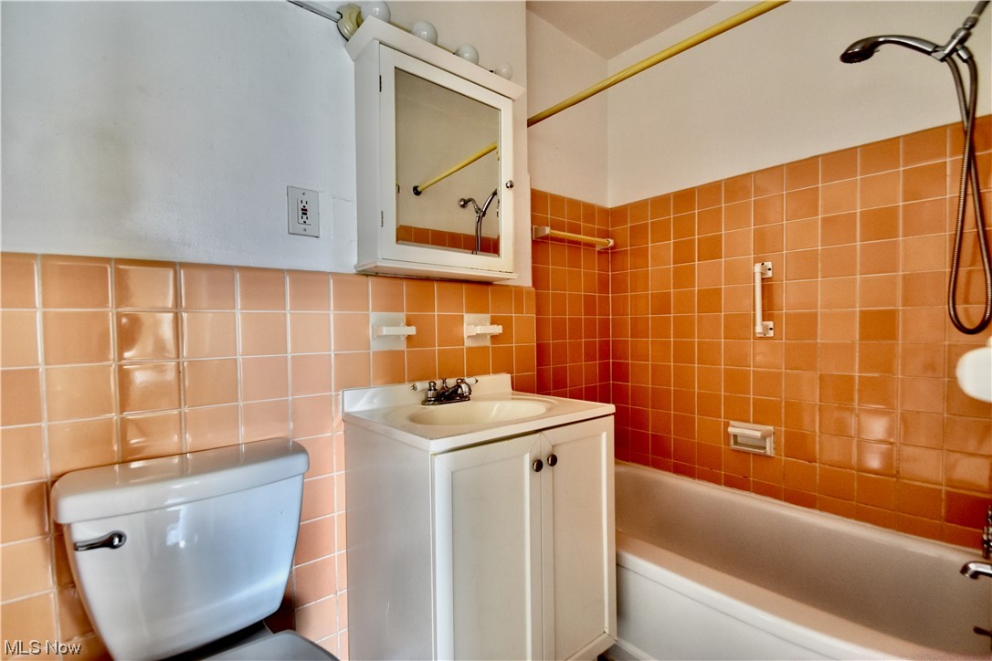 Mayflower Condo - Residential Lease