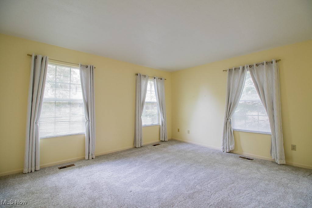 6052 Weymouth Court, Mentor, Ohio image 21