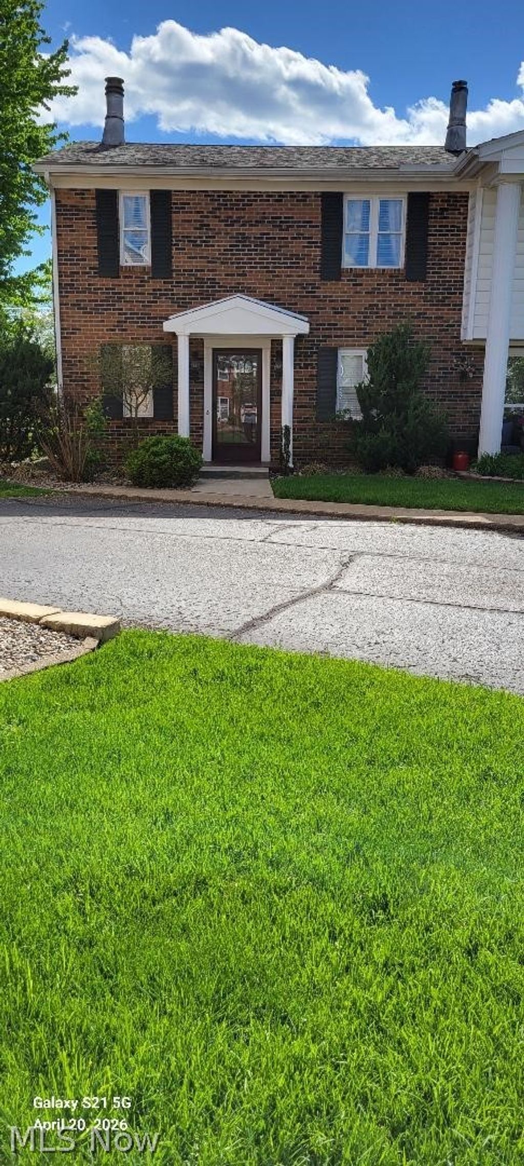 Photo of 110 Chippewa Drive #G-3, Marietta, OH 45750 (MLS # 5203135)