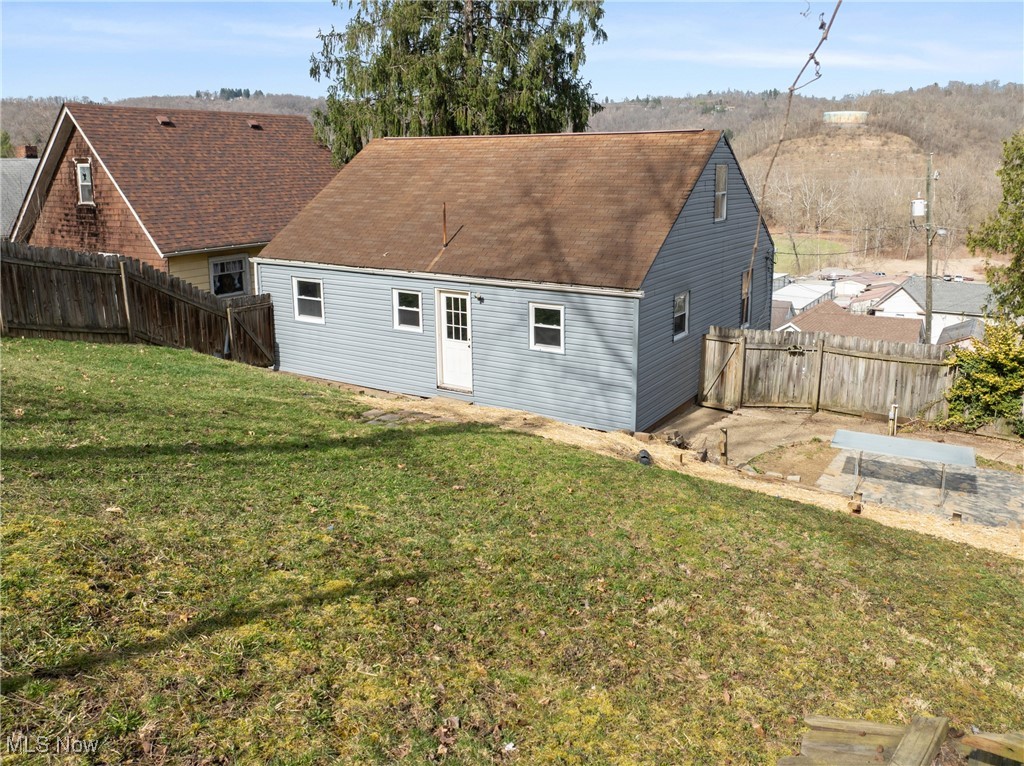 23311 W 23rd Street, Bellaire, Ohio image 28