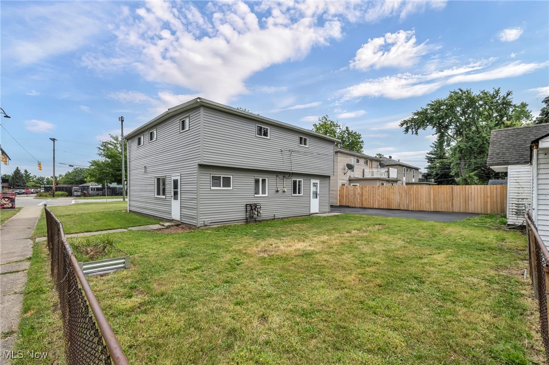 Cleveland, Ohio 44144, United States, 4 Bedrooms Bedrooms, ,2 BathroomsBathrooms,Residential,Pending,195292