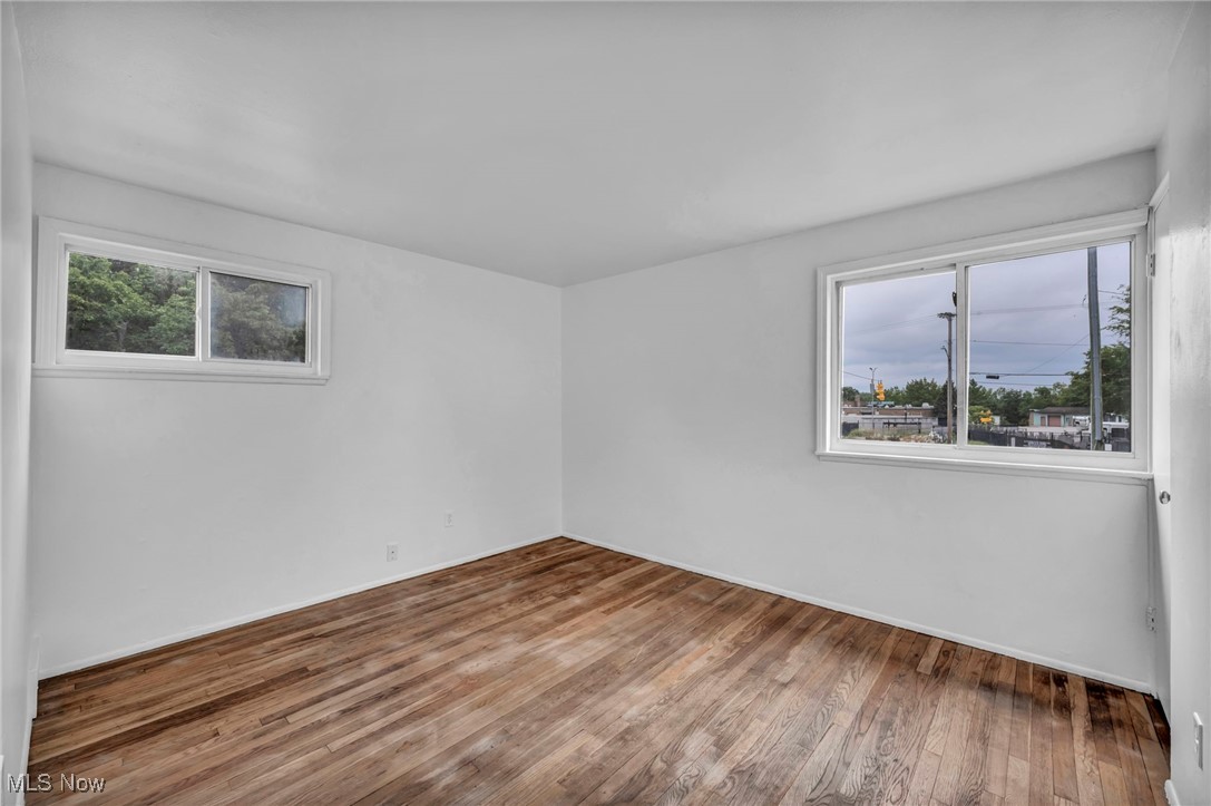 Cleveland, Ohio 44144, United States, 4 Bedrooms Bedrooms, ,2 BathroomsBathrooms,Residential,Pending,195292