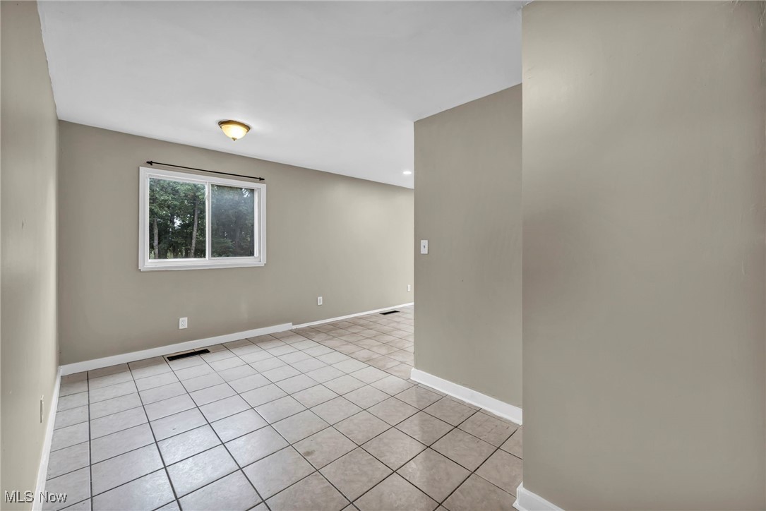 Cleveland, Ohio 44144, United States, 4 Bedrooms Bedrooms, ,2 BathroomsBathrooms,Residential,Pending,195292