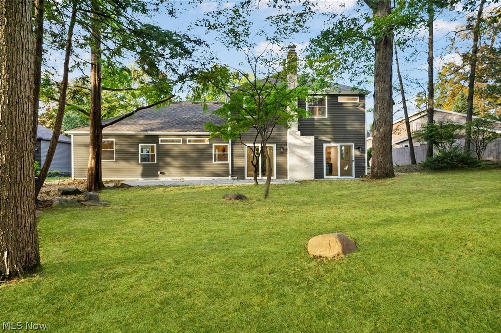 Photo of 20121 Driftwood Court, Strongsville, OH 44149 (MLS # 5201351)