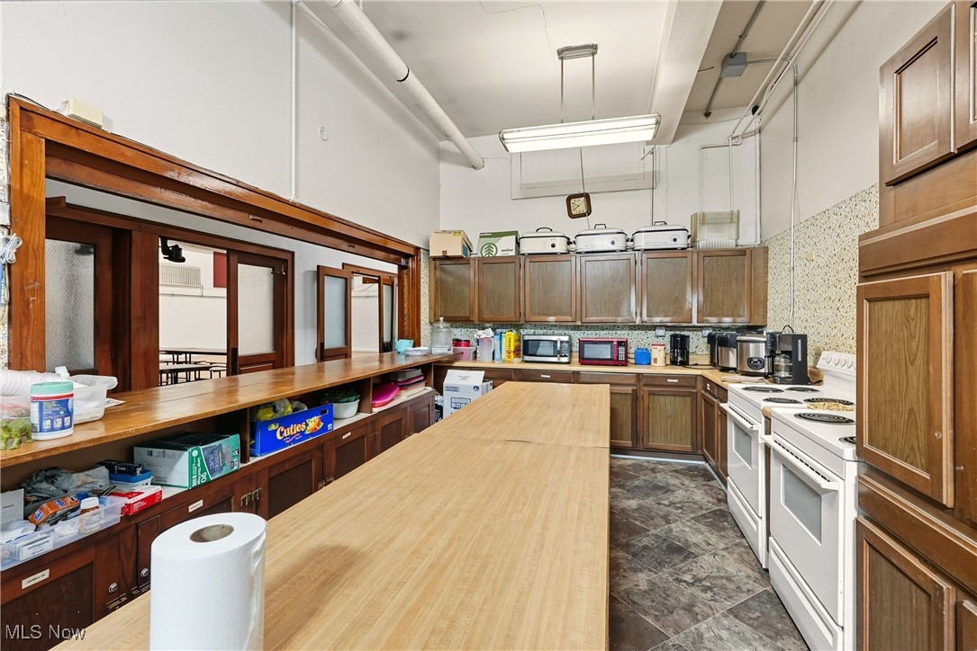 Highland Heights - Commercial Sale