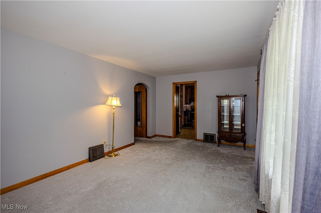 929 Romary Lane, Louisville, Ohio image 19