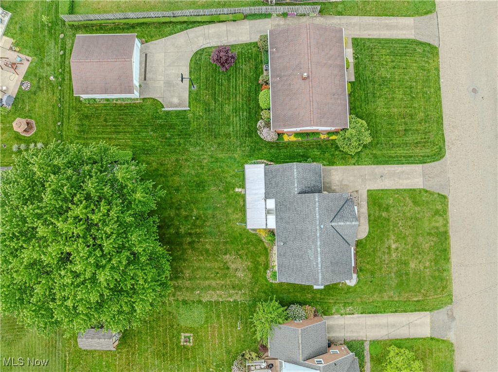 929 Romary Lane, Louisville, Ohio image 6