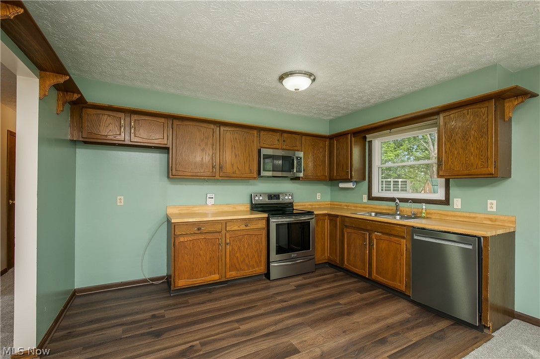 Fairlaine Estate - Residential