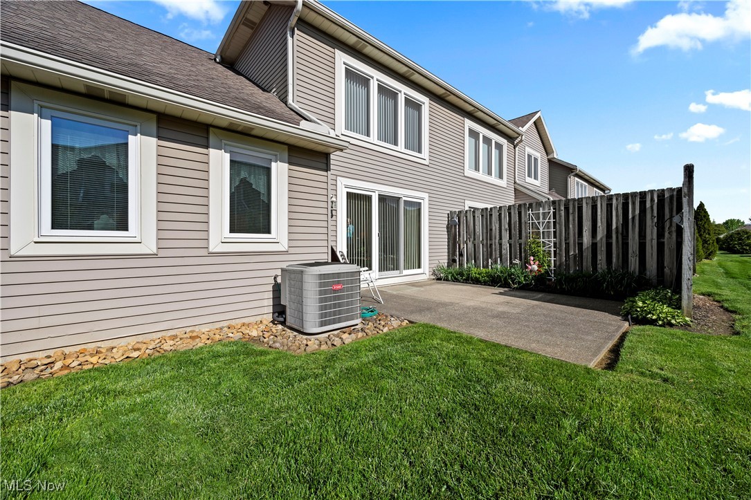 118 Ambleside Way, Amherst, Ohio image 37
