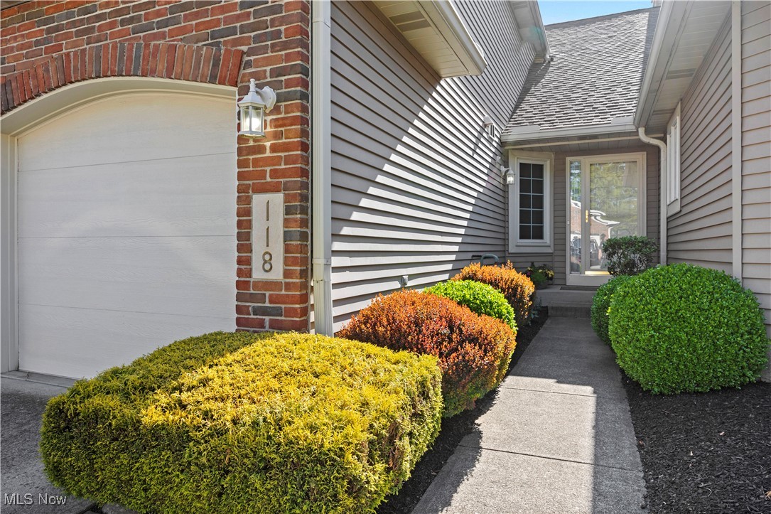 118 Ambleside Way