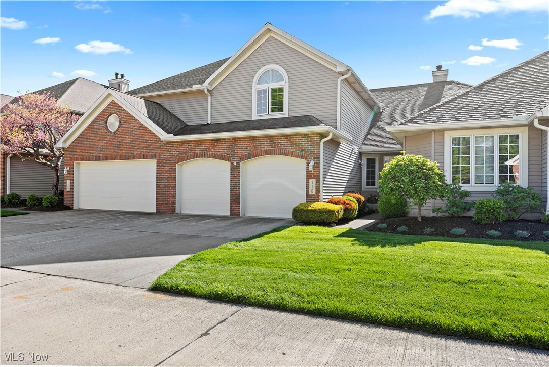 118 Ambleside Way, Amherst, Ohio image 38