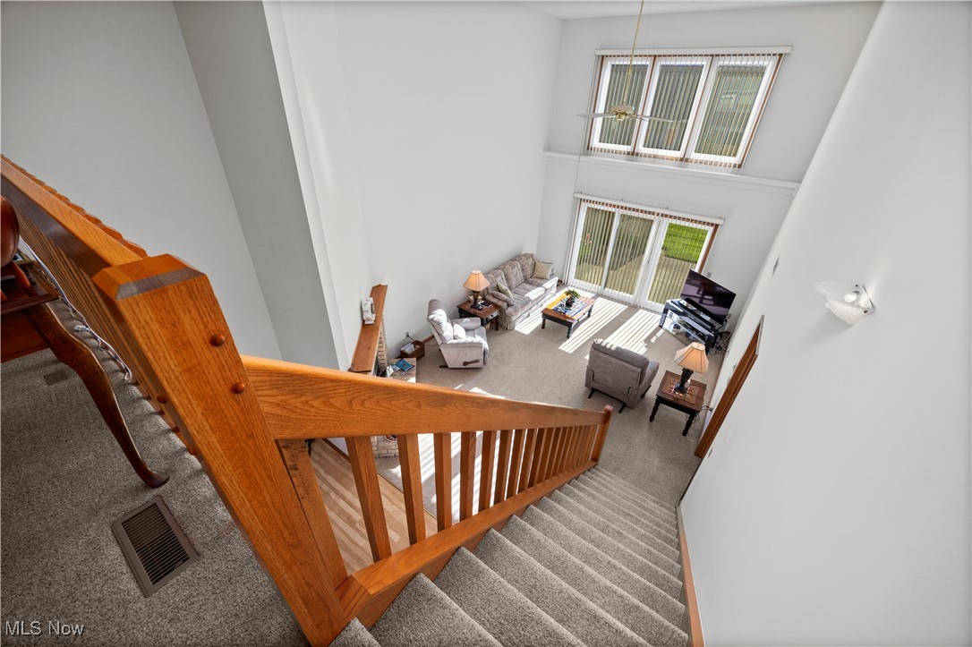 118 Ambleside Way, Amherst, Ohio image 10