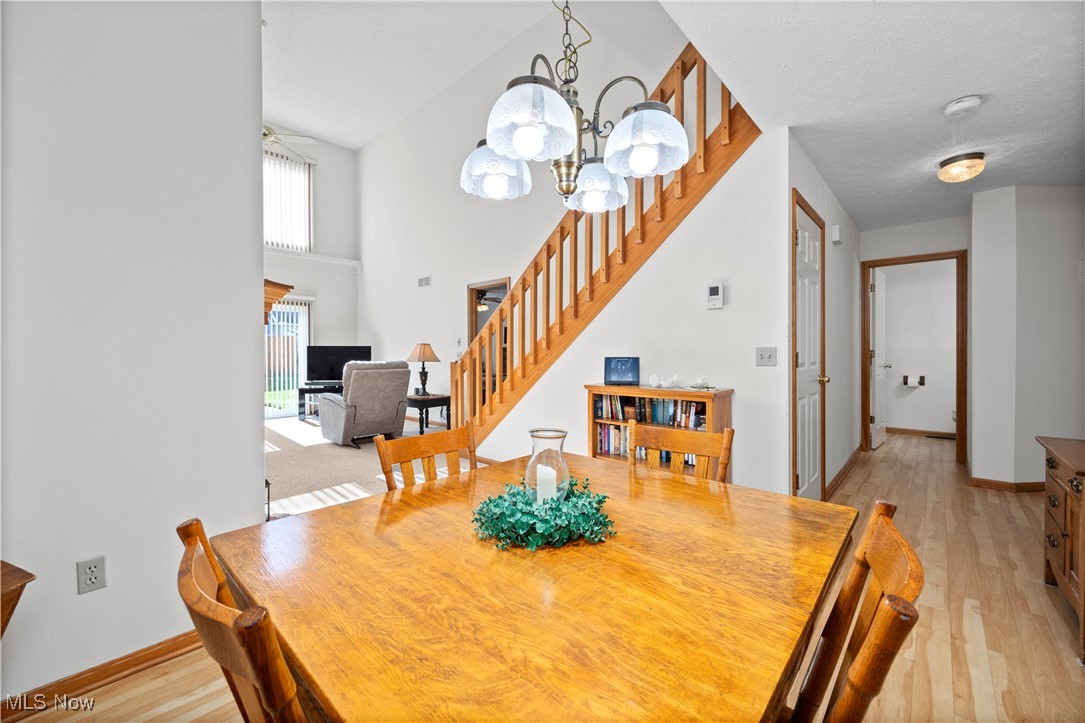 118 Ambleside Way, Amherst, Ohio image 14