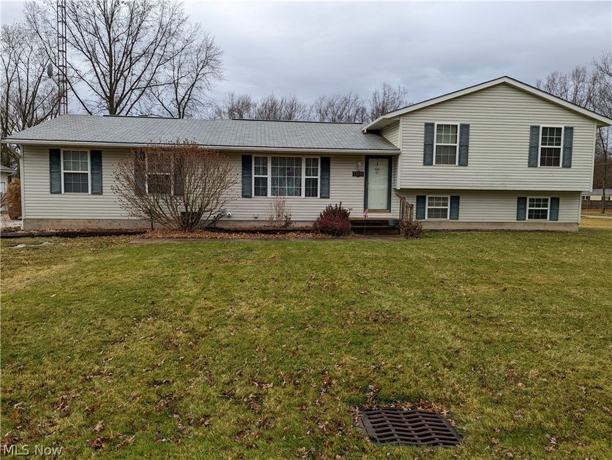 Welcome to 12055 Wisconsin Rd NE, Alliance. This beautiful split-level home was built in 2002 and sits on over a 1/2 acre of wide open yard. Perfect to entertain all your family and friends while enjoying the large deck on the back of the house. The large garage off to the left of ht house offers plenty of storage for extra vehicles or a place to put all your toys. This 3 bedroom, 1 1/2 bath home offers a nice family room as you enter the front door. Up the steps you are greeted with a beautiful open kitchen and dining area. The upper level features the 3 bedrooms and a full bath. The large master bedroom connects to the large bath that is set up with a stand alone shower and off to the side a very relaxing garden jet tub to enjoy after a long day. The lower level of the home has a very nice family room, laundry, and a 1/2 bath. The other side of the lower level has the perfect game room or can be made into another bedroom. Bring your vision and make this your dream home.