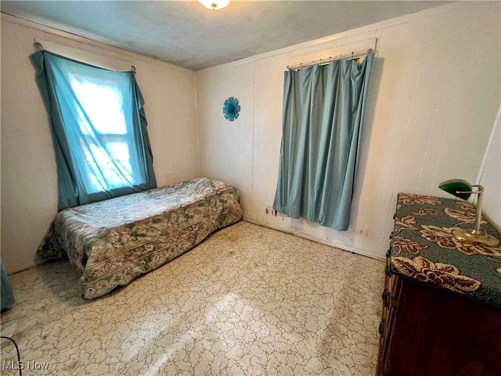 112 E College Street, Alliance, Ohio image 6