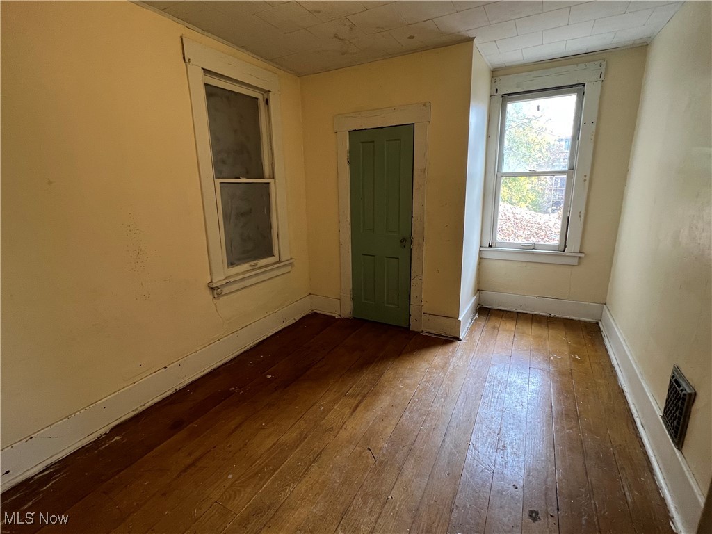 112 E College Street, Alliance, Ohio image 11
