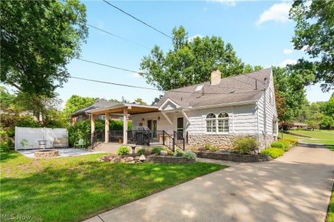 Tiny photo for 1519 11th Street NE, Massillon, OH 44646 (MLS # 5239415)