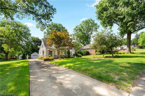 Tiny photo for 1519 11th Street NE, Massillon, OH 44646 (MLS # 5239415)