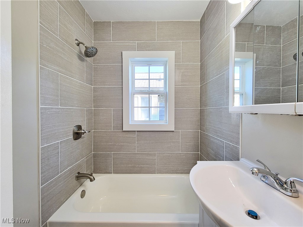 F F Morgan Adn - Residential