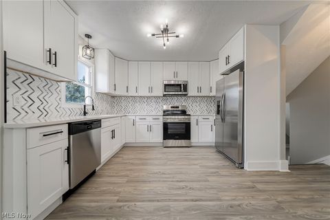 Tiny photo for 1508 Lauderdale Avenue, Lakewood, OH 44107 (MLS # 5187751)