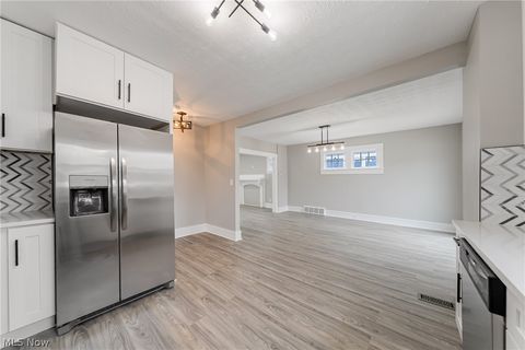 Tiny photo for 1508 Lauderdale Avenue, Lakewood, OH 44107 (MLS # 5187751)