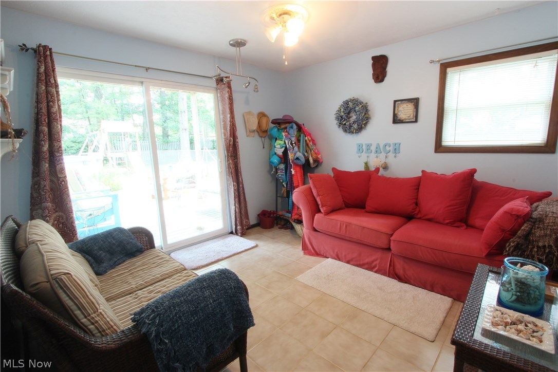 Avon Dover Beach 02 - Residential