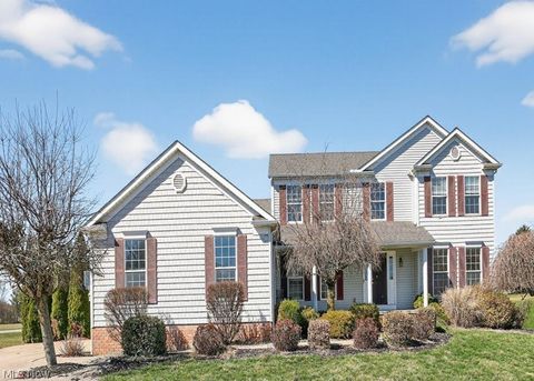 6740 Bridgestone Circle NE Canton OH 44721