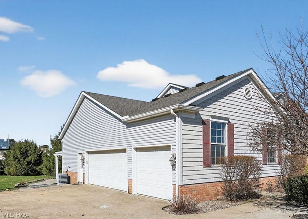 Photo of 6740 Bridgestone Circle NE, Canton, OH 44721 (MLS # 5196819)