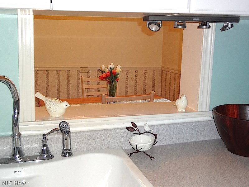 Mentor Beach Park 01 - Residential