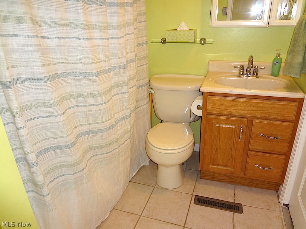 Mentor Beach Park 01 - Residential