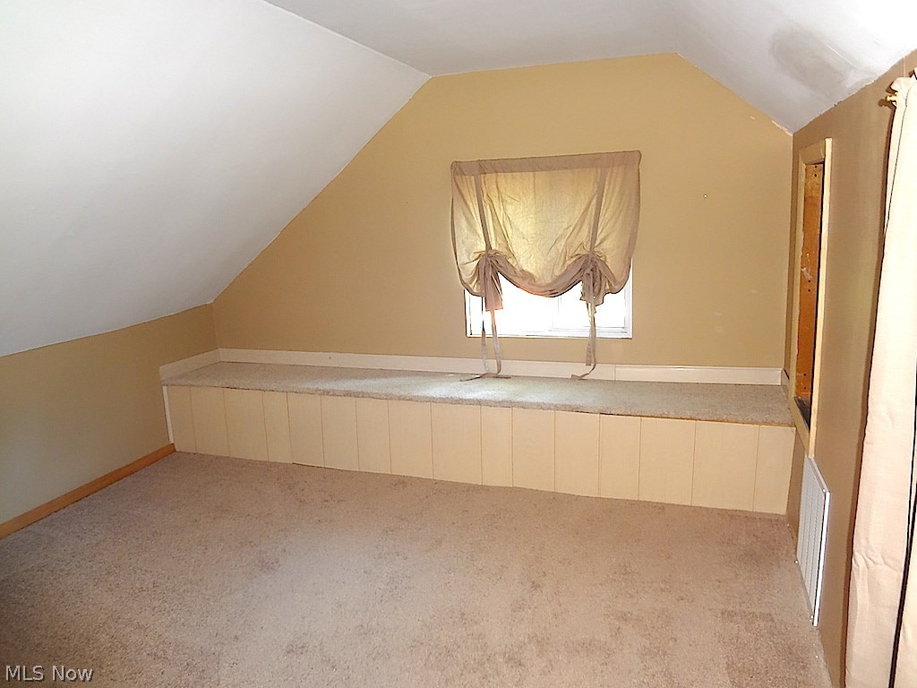 Mentor Beach Park 01 - Residential