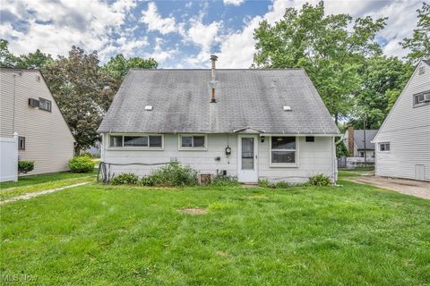 1843 Windsor Street, Cuyahoga Falls, OH 44221 - #: 5066493