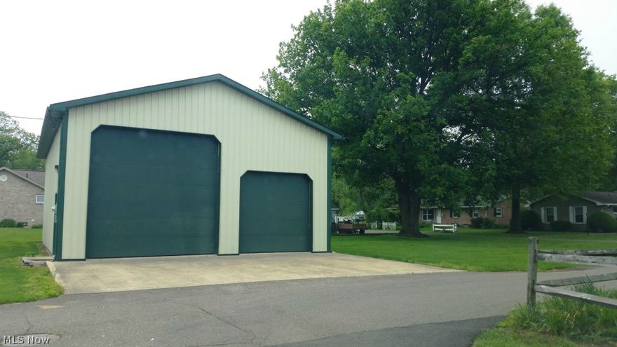 Sale of the two lots - Zoned RII 1st Lot: - 37-00101-000 - 40'x120' & 2nd Lot: - 37-00103-000 - 40'x120' FOR A TOTAL OF 80'X120' - Detached 2 car garage @400 sq. ft + Over size RV garage Pole Bldg @ 1472 sq. ft. - RV Garage/pole bldg is approx 36'x42' - 14 ft and 12 ft door (per owner)