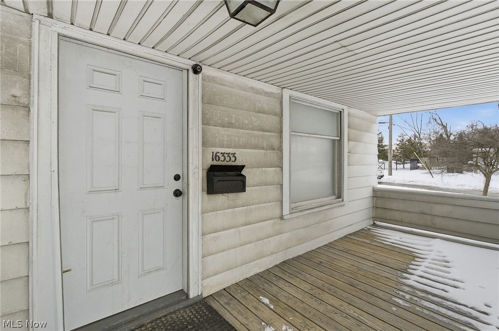 Photo of 16333 Miles Avenue, Cleveland, OH 44128 (MLS # 5185625)