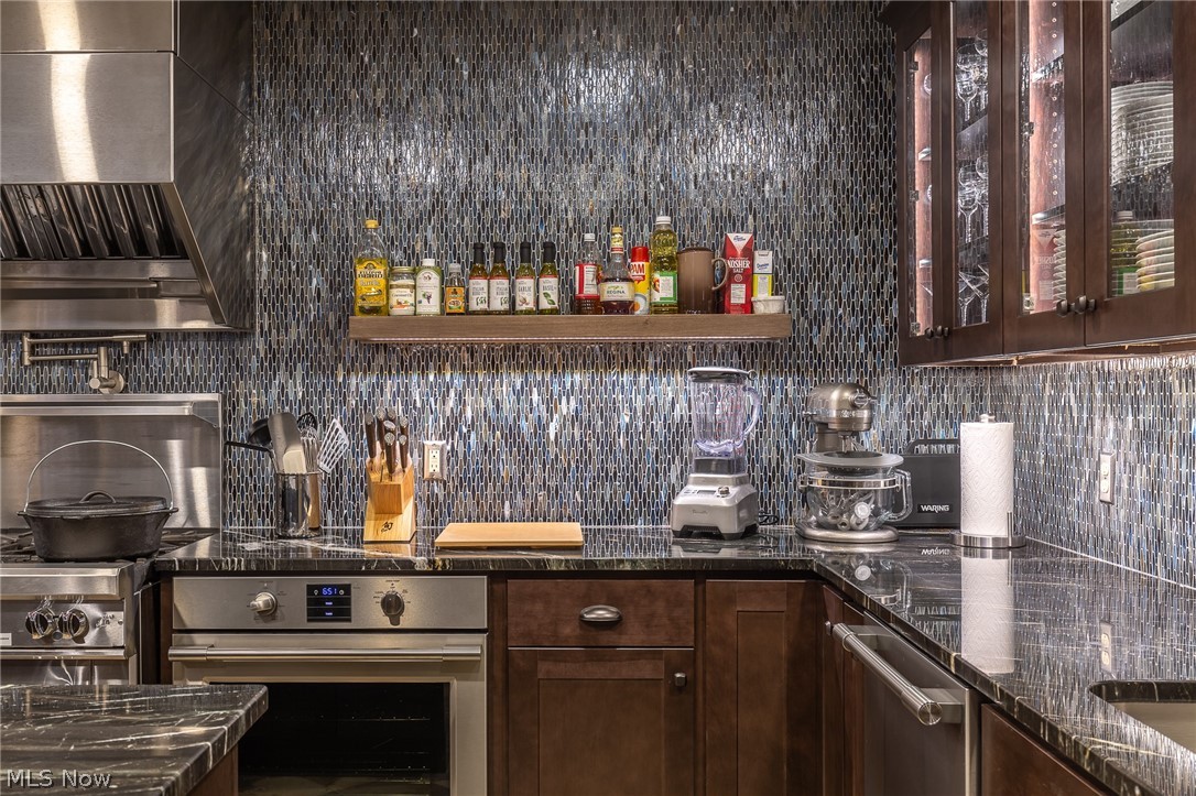 Little Mountain Cntry Club 03&4 - Residential