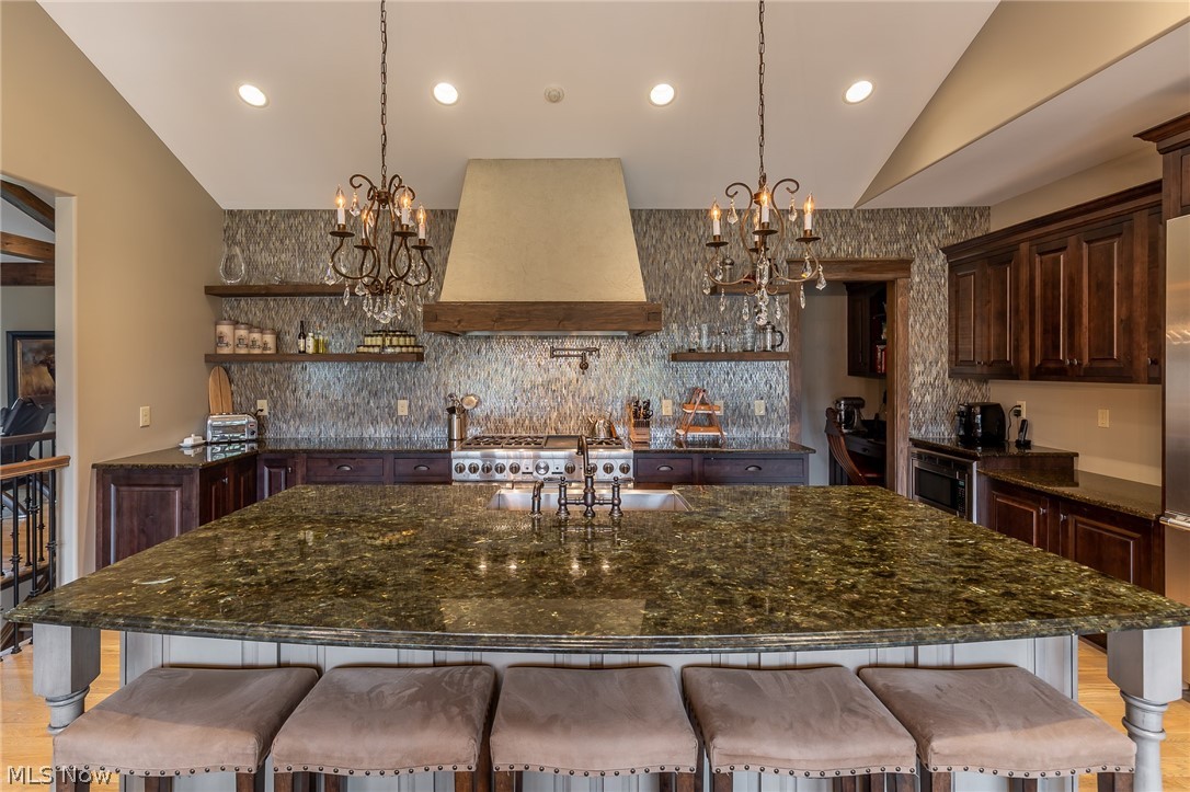 Little Mountain Cntry Club 03&4 - Residential