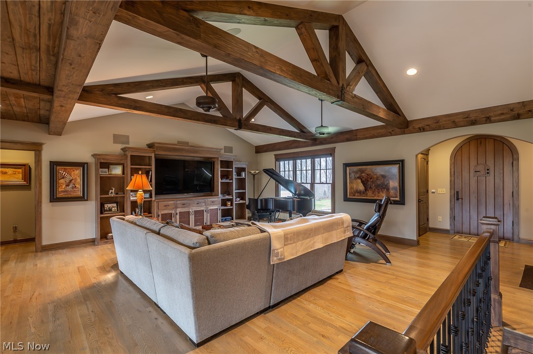 Little Mountain Cntry Club 03&4 - Residential