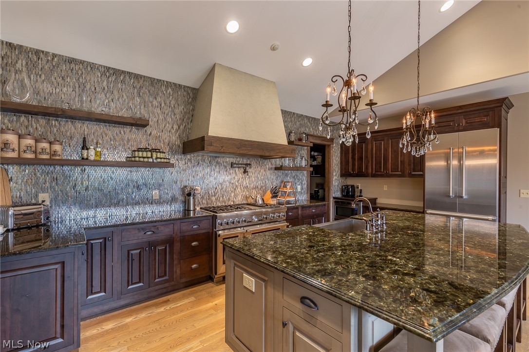 Little Mountain Cntry Club 03&4 - Residential