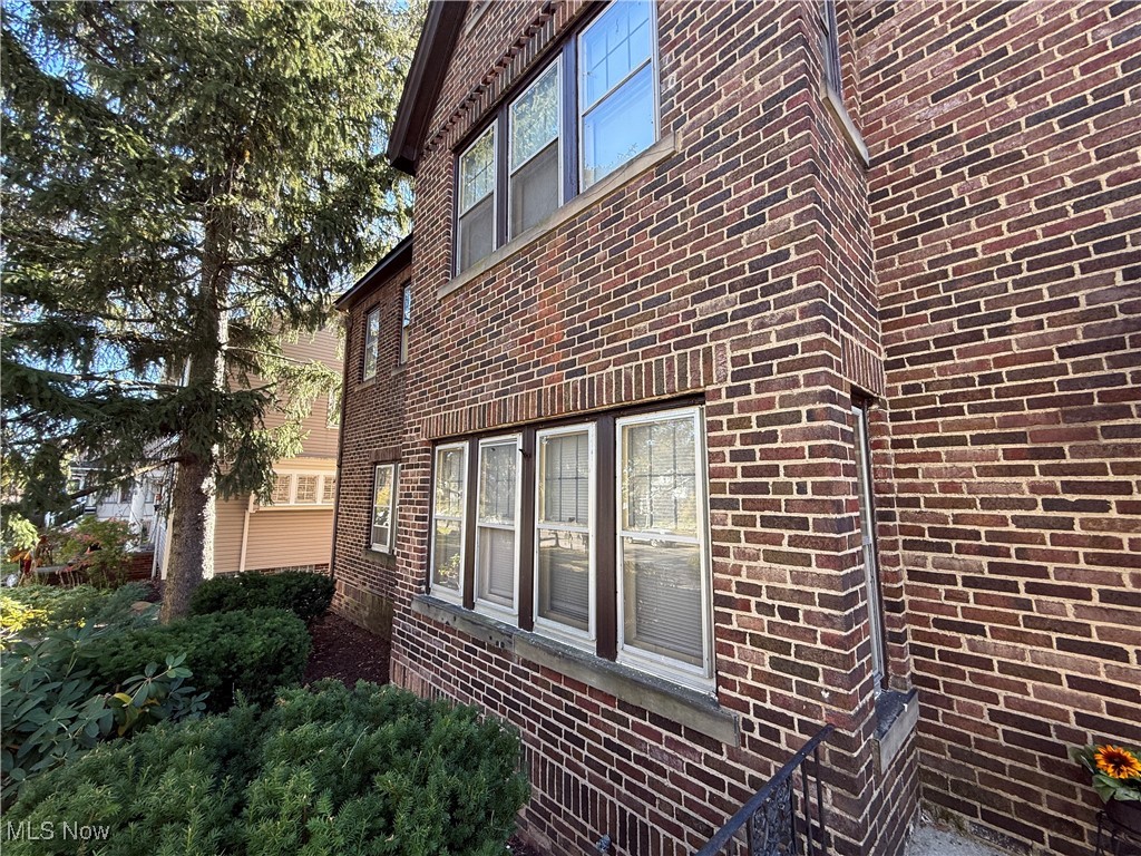 Delmer - Residential Income