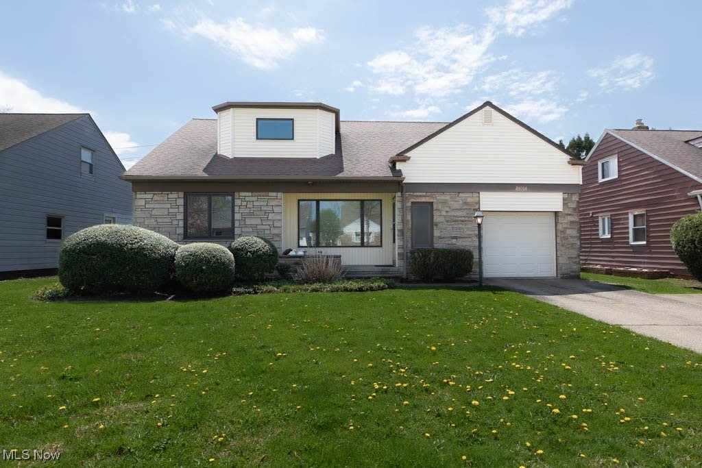 24004 Woodway Road, Beachwood, Ohio image 1