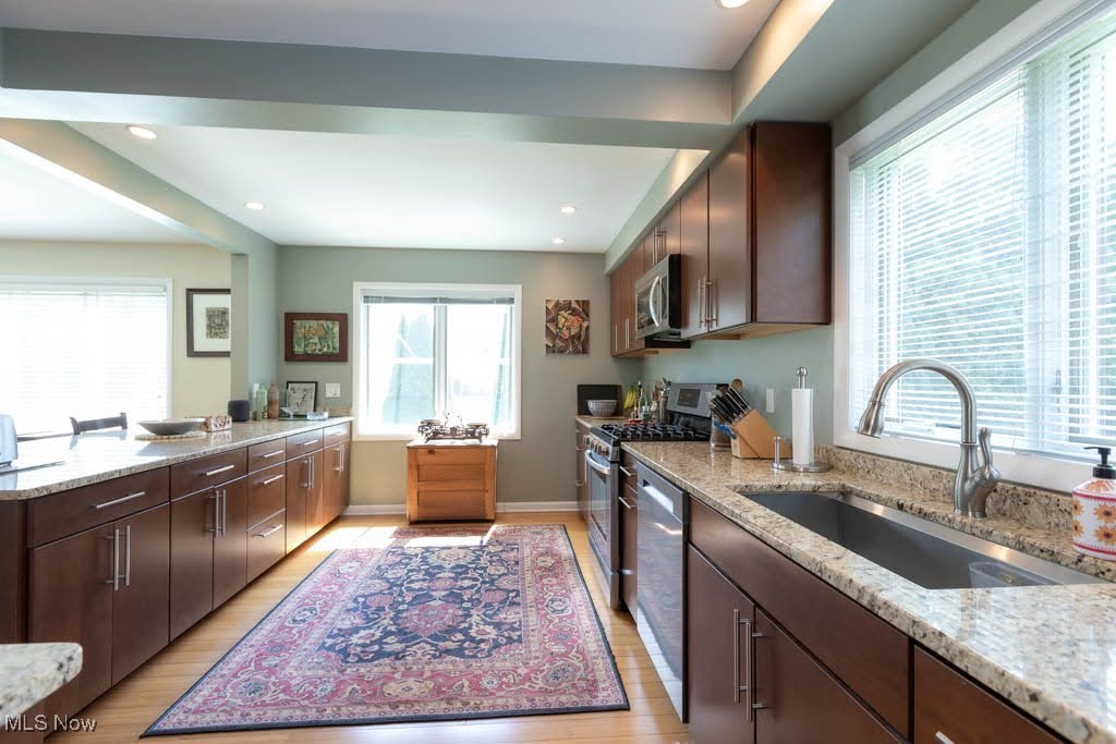 24004 Woodway Road, Beachwood, Ohio image 3