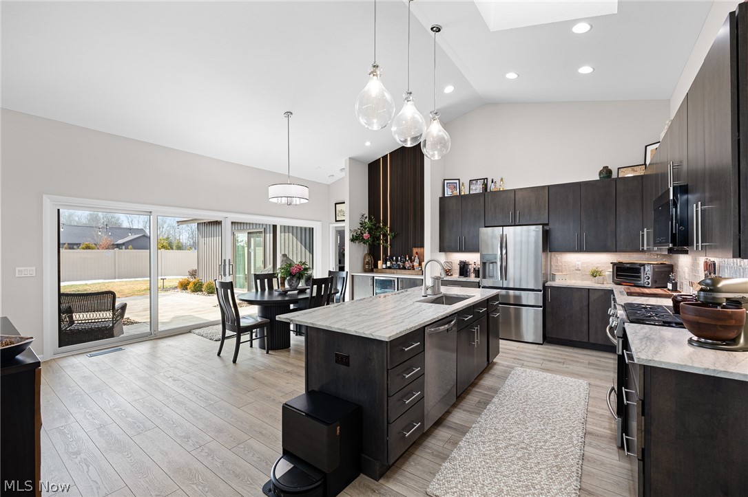 9160 Pleasant Ridge Circle