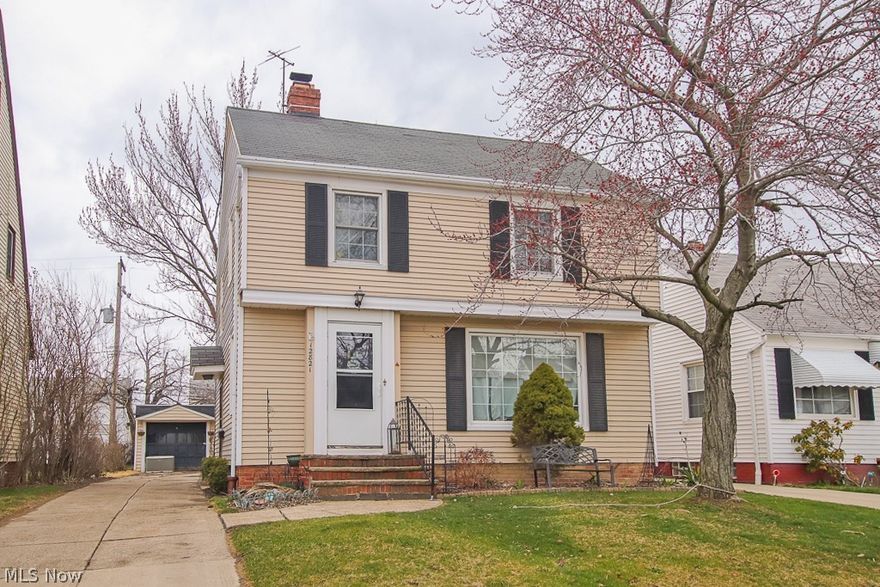 Great tenant occupied investment opportunity! Colonial home with 3 bed 1 bath, detached garage, partially finished basement and more. Tenants pay $895/month. Add a solid property to your rental portfolio today!