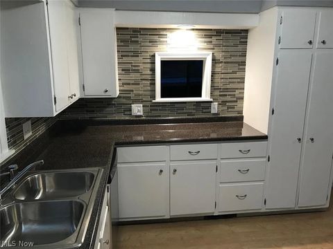 Tiny photo for 173 Terrace Drive, Youngstown, OH 44512 (MLS # 5202847)